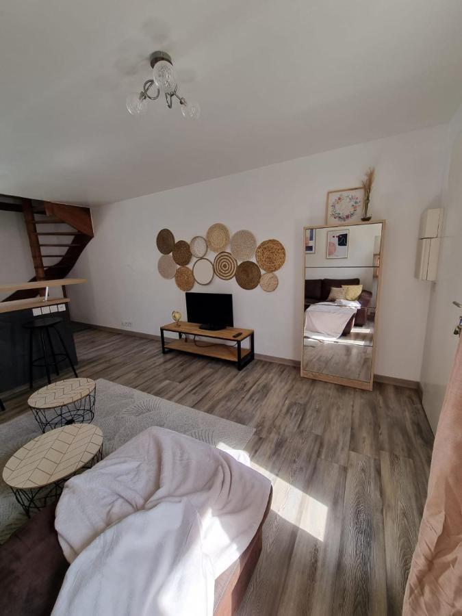 Duplex 40M2 Cocooning Coeur De Ville Avec Parking Neauphle-le-Château Eksteriør bilde